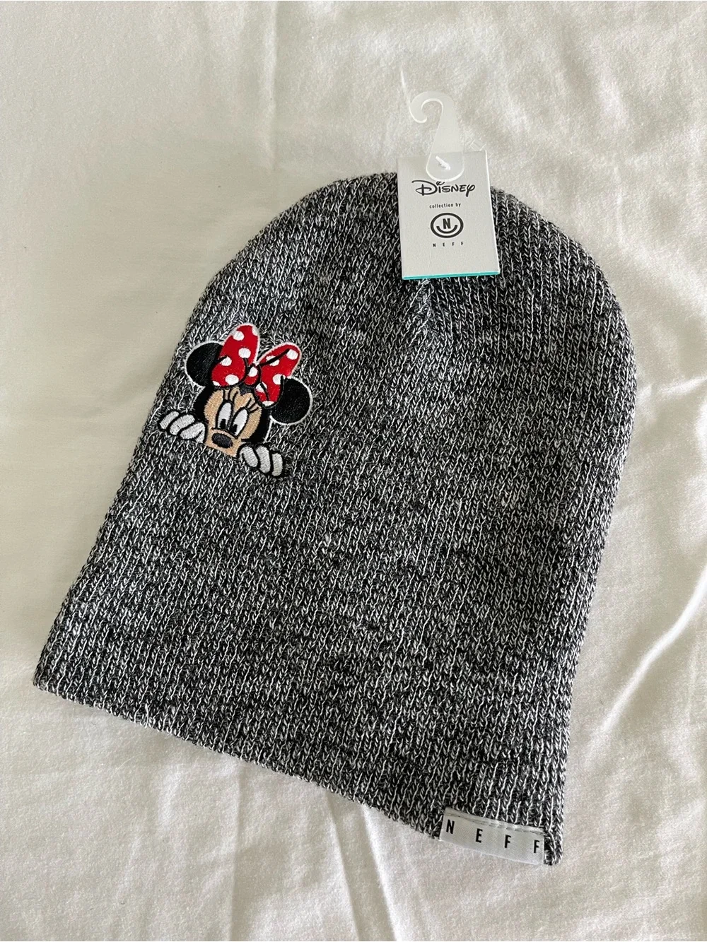 Disney Kids Minnie Mouse Gray & Red Knit Beanie
